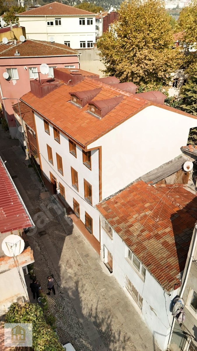 EYÜP SULTAN'DA EMSALSİZ ASANSÖRLÜ İSKANLI 1'NCİ KAT 2+1 DAİRE