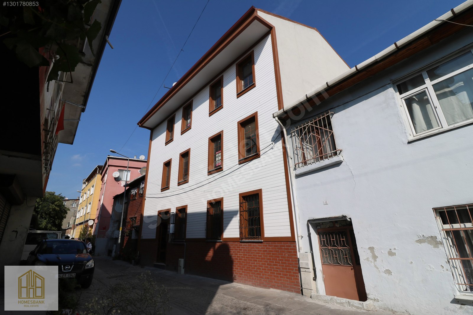 EYÜP SULTAN'DA EMSALSİZ ASANSÖRLÜ İSKANLI DUBLEKS 3+1 DAİRE
