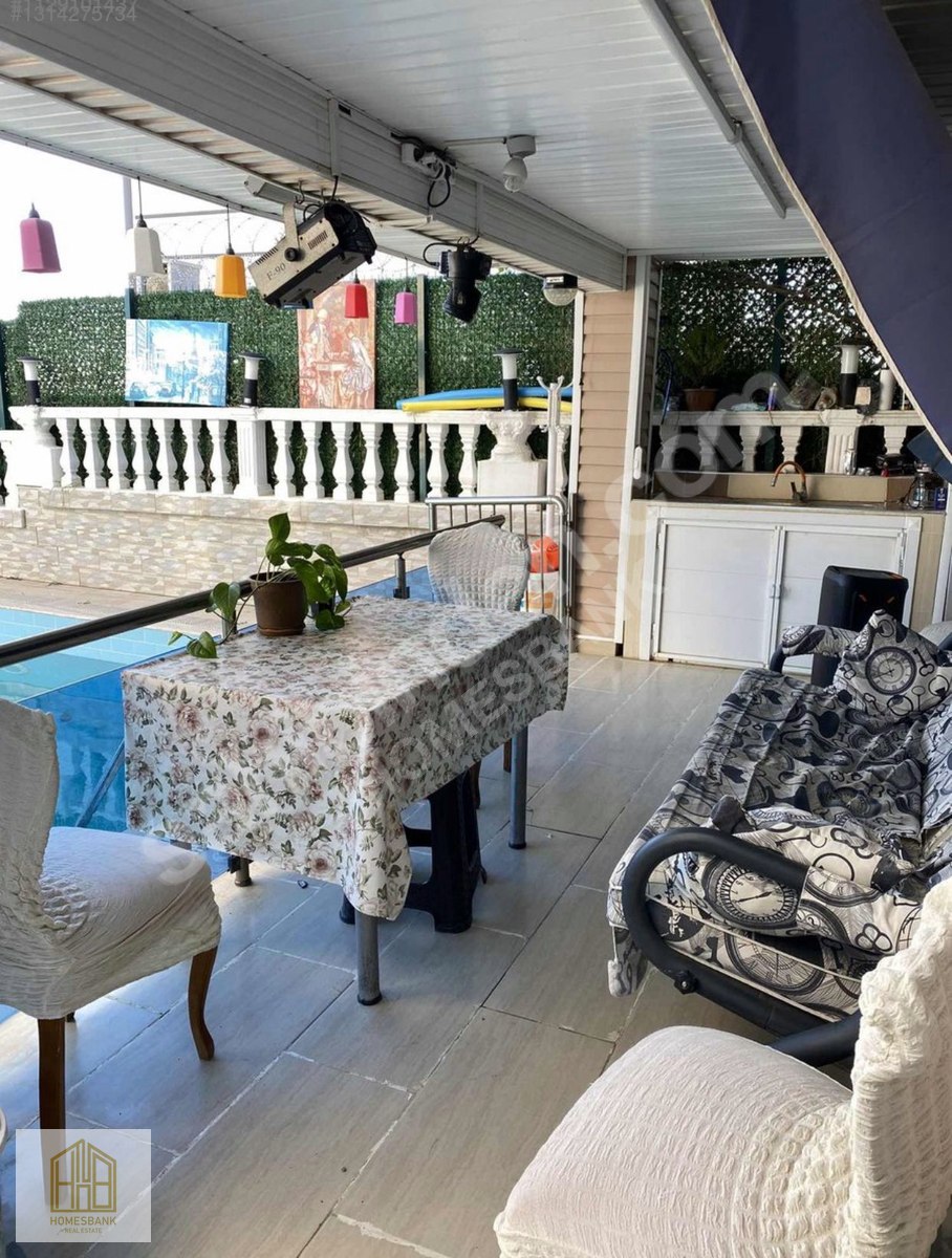 MARMARA EREĞLİSİ DEREAĞZI 5+1 HAVUZLU MÜŞTEMİLATLI VİLLA