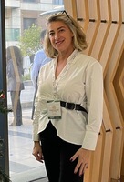 Öznur Donat